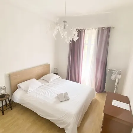 Esperanto Κάννες