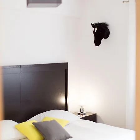 Esperanto Κάννες